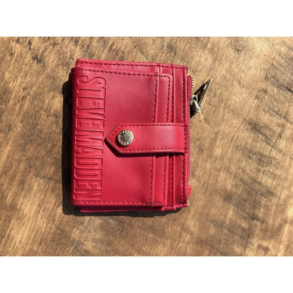 Steve Madden Red RFID Mini Wallet Card Holder Zip Coin Pocket ID Window